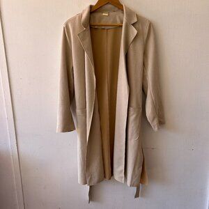 Tahari Vegan Leather Cream Trench Coat Womens Medium Belted Minimalist